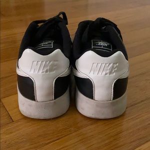 Nike Court Royale Sneaker